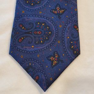 Neiman Marcus silk tie